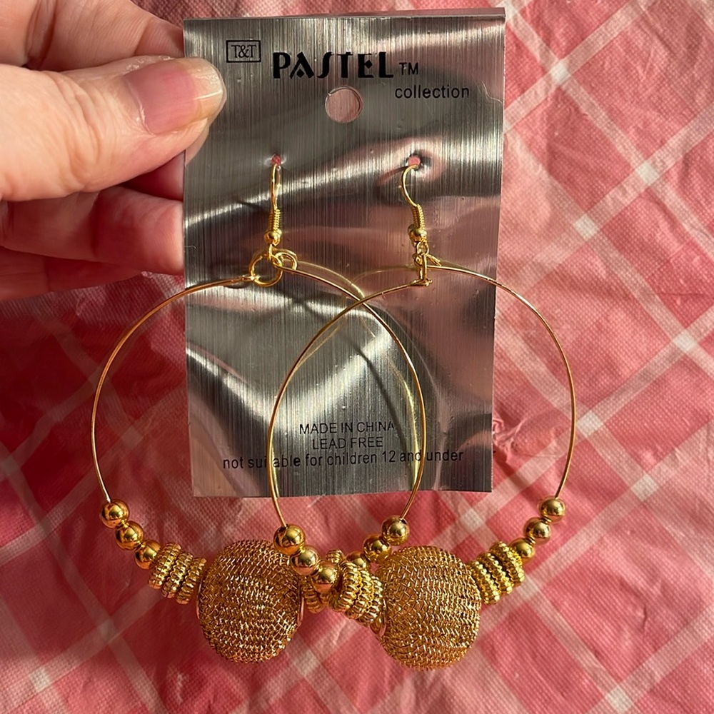 🎈SALE🎈🌸#82.MULTI BEAD EARRINGS🌸